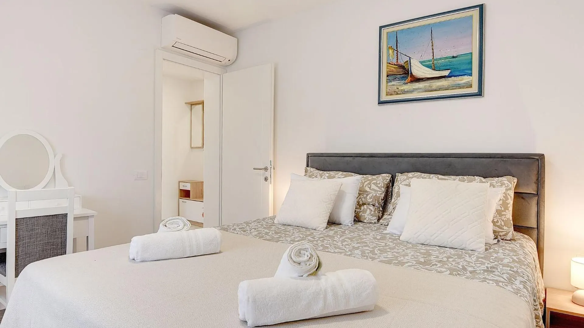 Spacious Home With Large Roof Terrace Medulin 0*,  Croatia