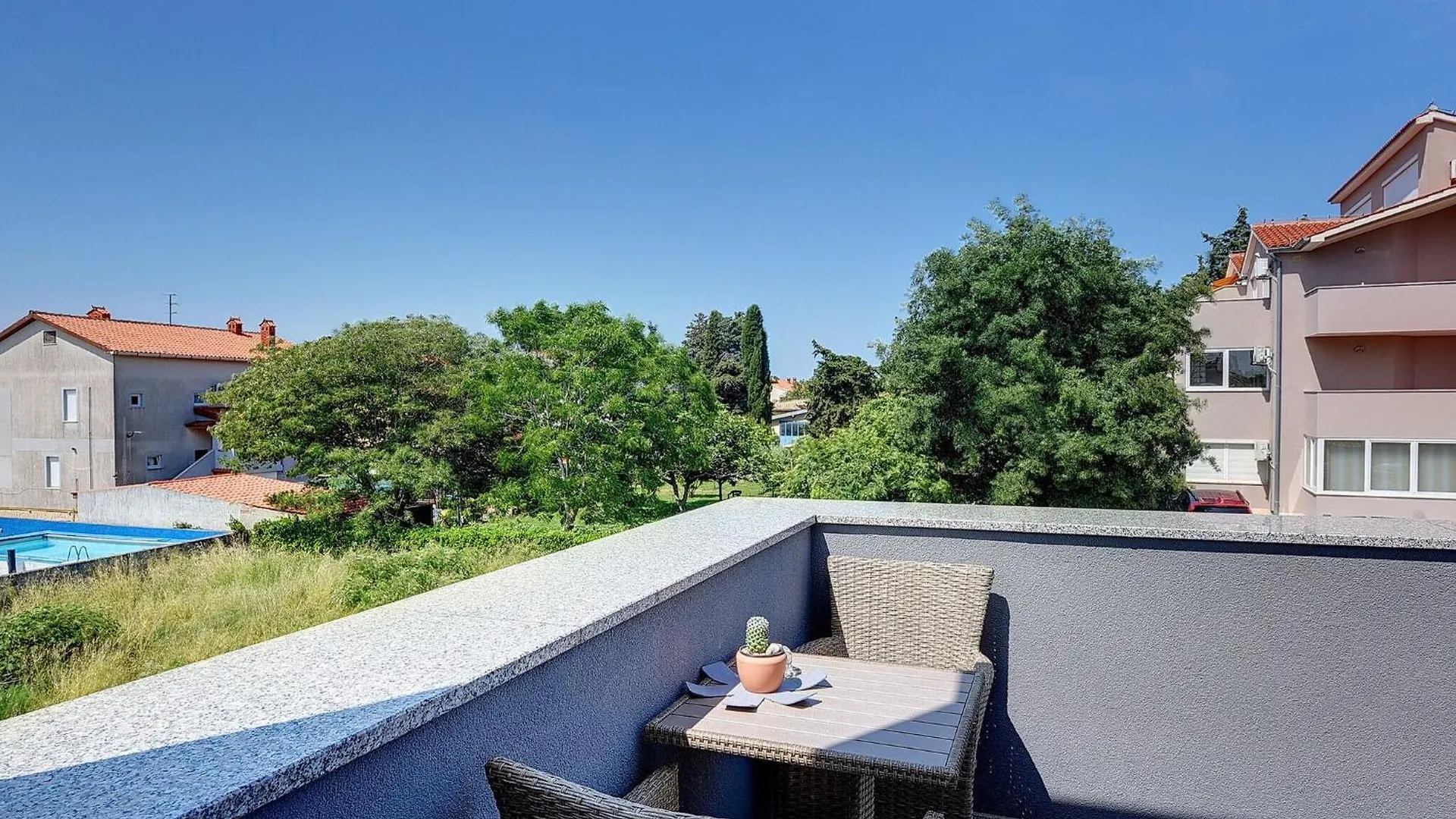 Spacious Home With Large Roof Terrace Medulin Apartment